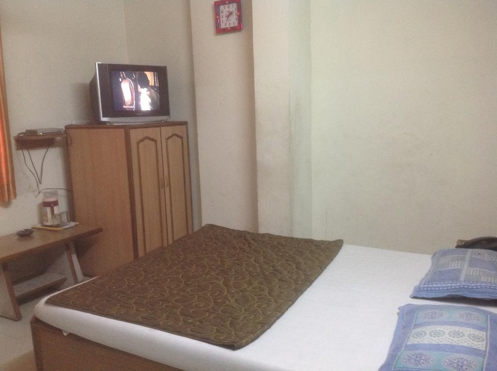 Hotel Kamal Kunj ชัยปุระ ภายนอก รูปภาพ
