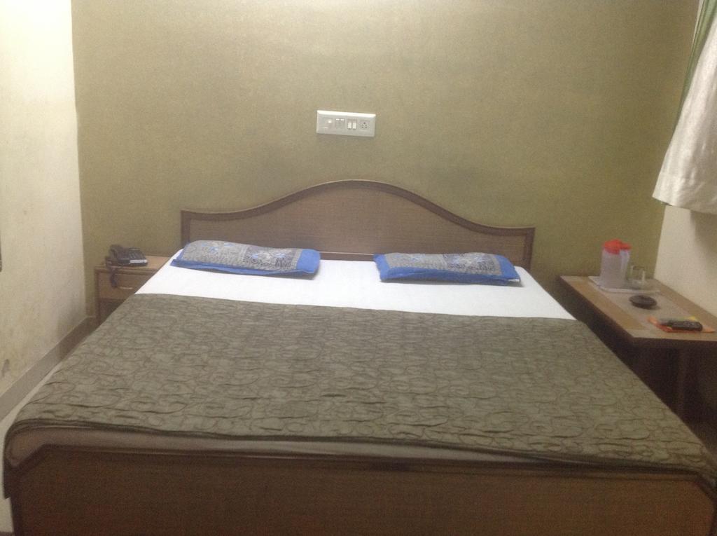Hotel Kamal Kunj ชัยปุระ ห้อง รูปภาพ